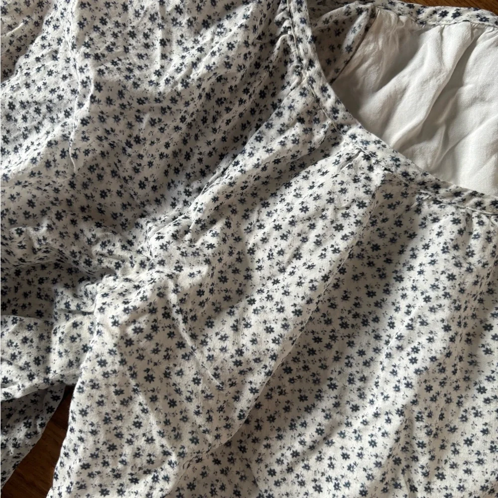 & Other Stories Size 6 White Wide Tiered Midi Long Sleeve Floral Blue Dress - Picture 4 of 8